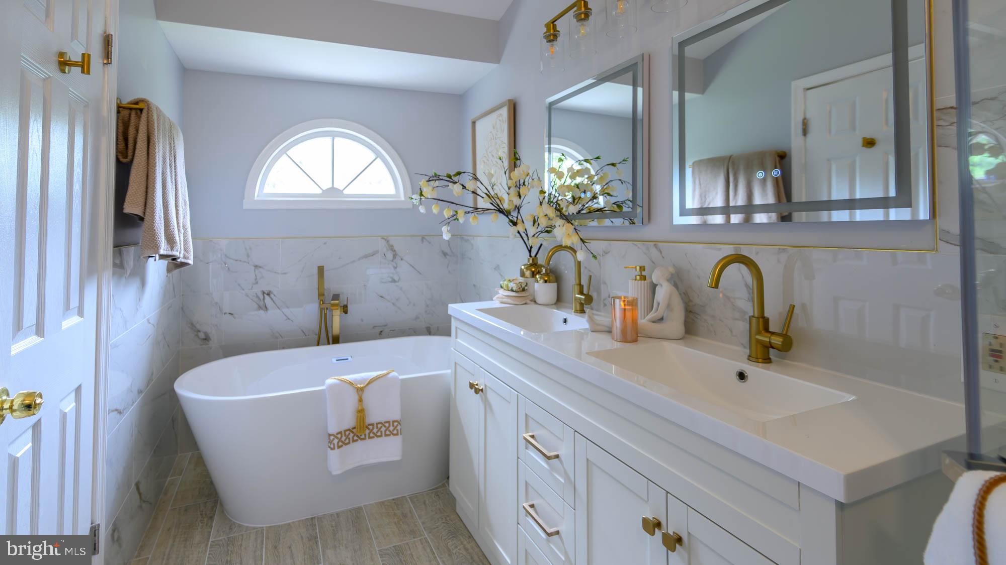 2832 Strauss Terrace Silver Spring, MD 20904 - Photo 39 of 80 Luxuriate In Soaking Tub. Delight in the Hrdware