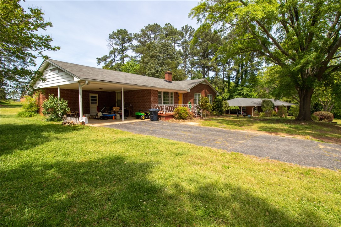 601 Camfield Road Anderson, SC 29621 - Photo 3 of 11