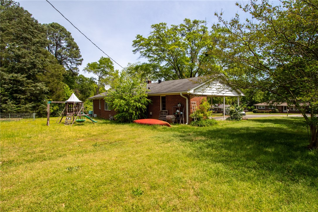601 Camfield Road Anderson, SC 29621 - Photo 5 of 11