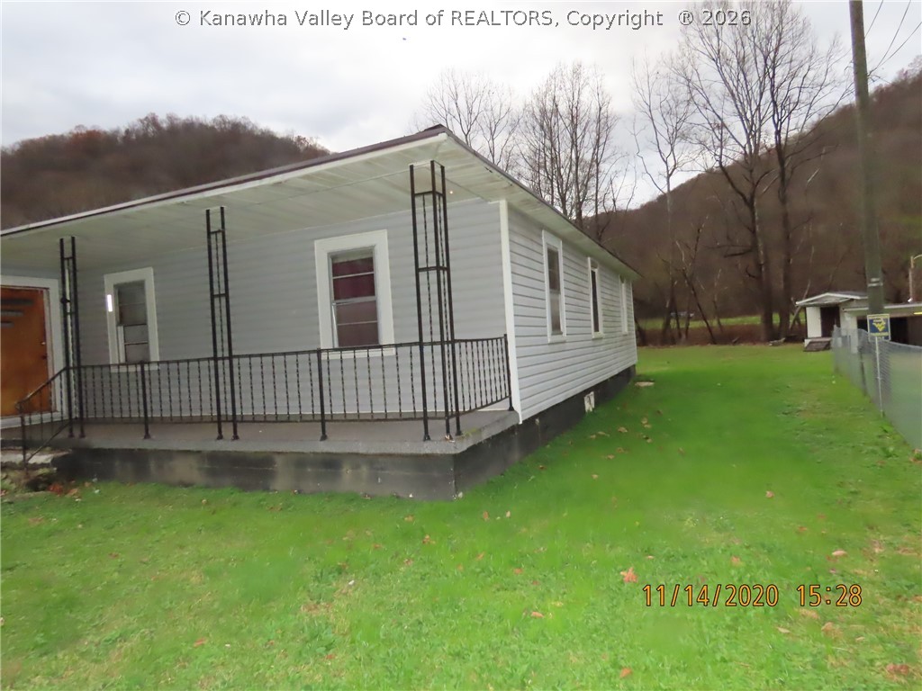 2215 Witcher Creek Road Belle, WV 25015 - Photo 2 of 16 Gallery Image 2