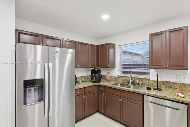 $650,000 | 14804 Southwest 155th Place, Miami, FL 33196