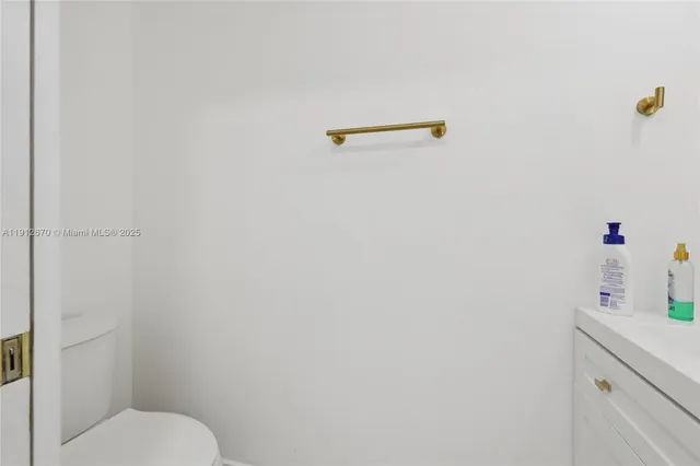 $650,000 | 14804 Southwest 155th Place, Miami, FL 33196