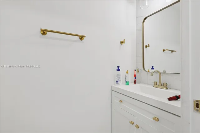 $650,000 | 14804 Southwest 155th Place, Miami, FL 33196