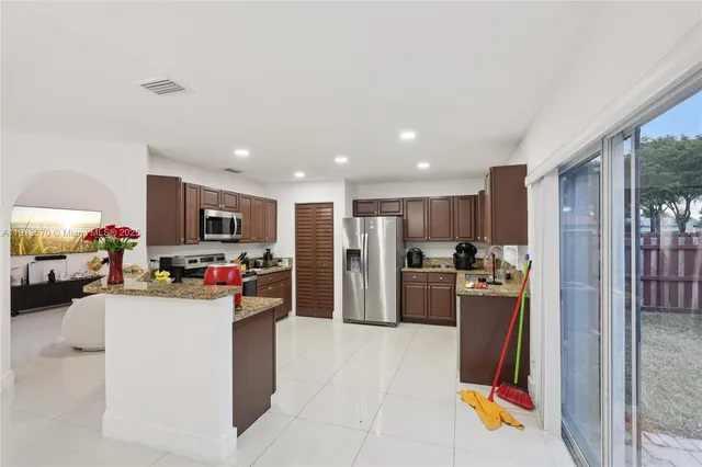 $650,000 | 14804 Southwest 155th Place, Miami, FL 33196
