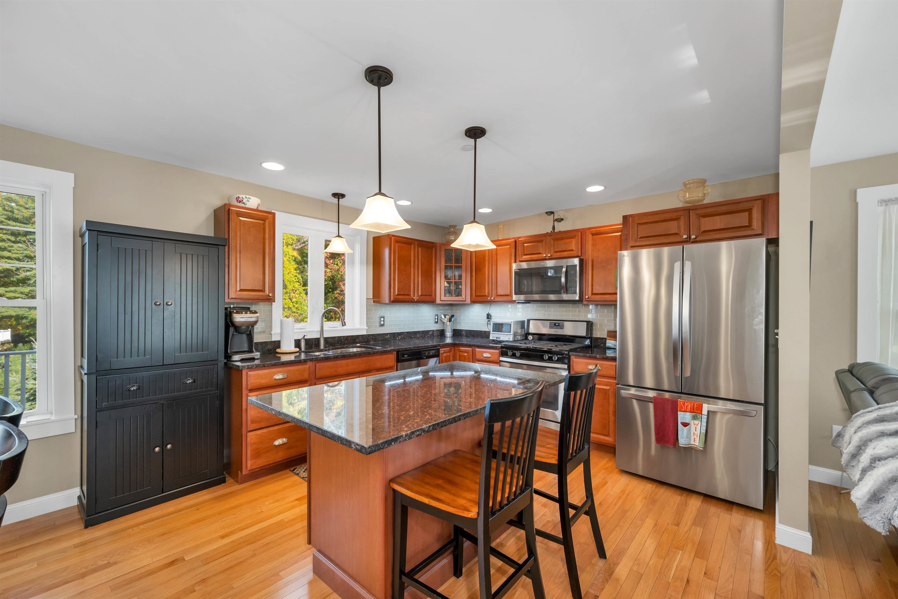 253 Drakeside Road, Unit 3 Hampton, NH 03842 - Photo 5 of 40 Gallery Image 5