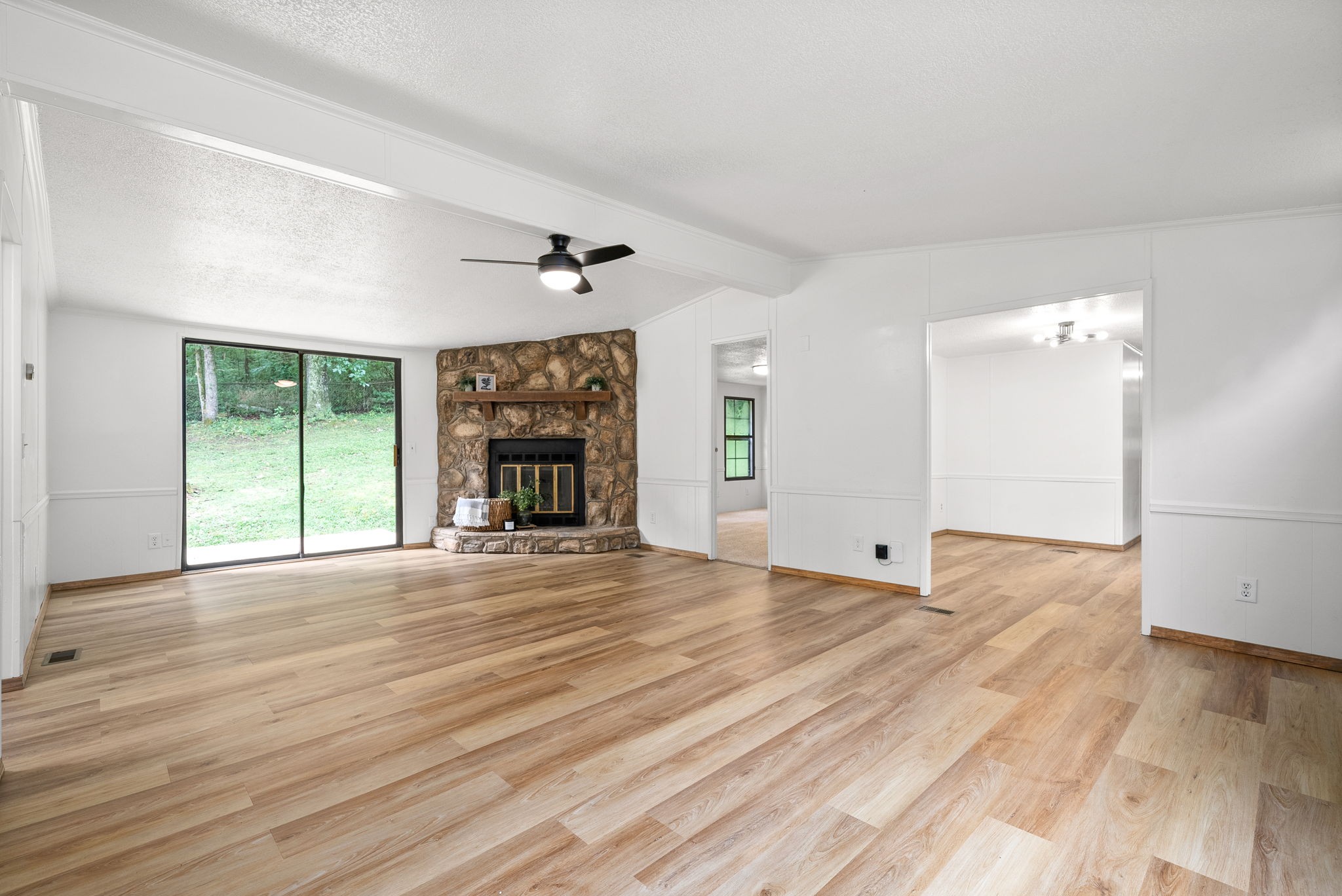 3117 Sweethome Road Chapmansboro, TN 37035 - Photo 8 of 35 Gallery Image 8