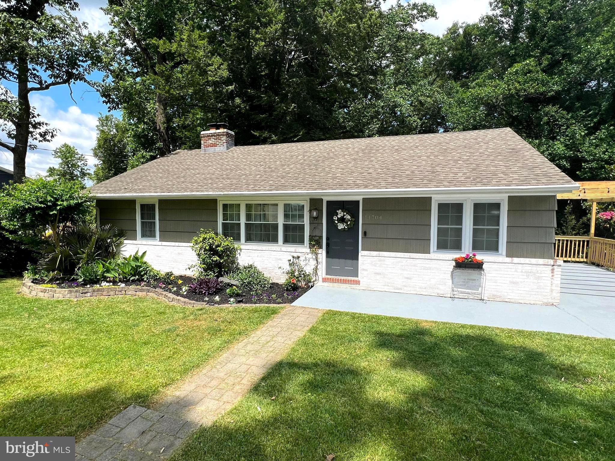 11704 Larch Road White Marsh, MD 21162 - Photo 3 of 35