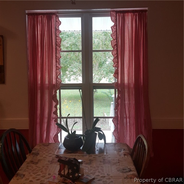 2801 Stratton Major Road Shacklefords, VA 23156 - Photo 10 of 32