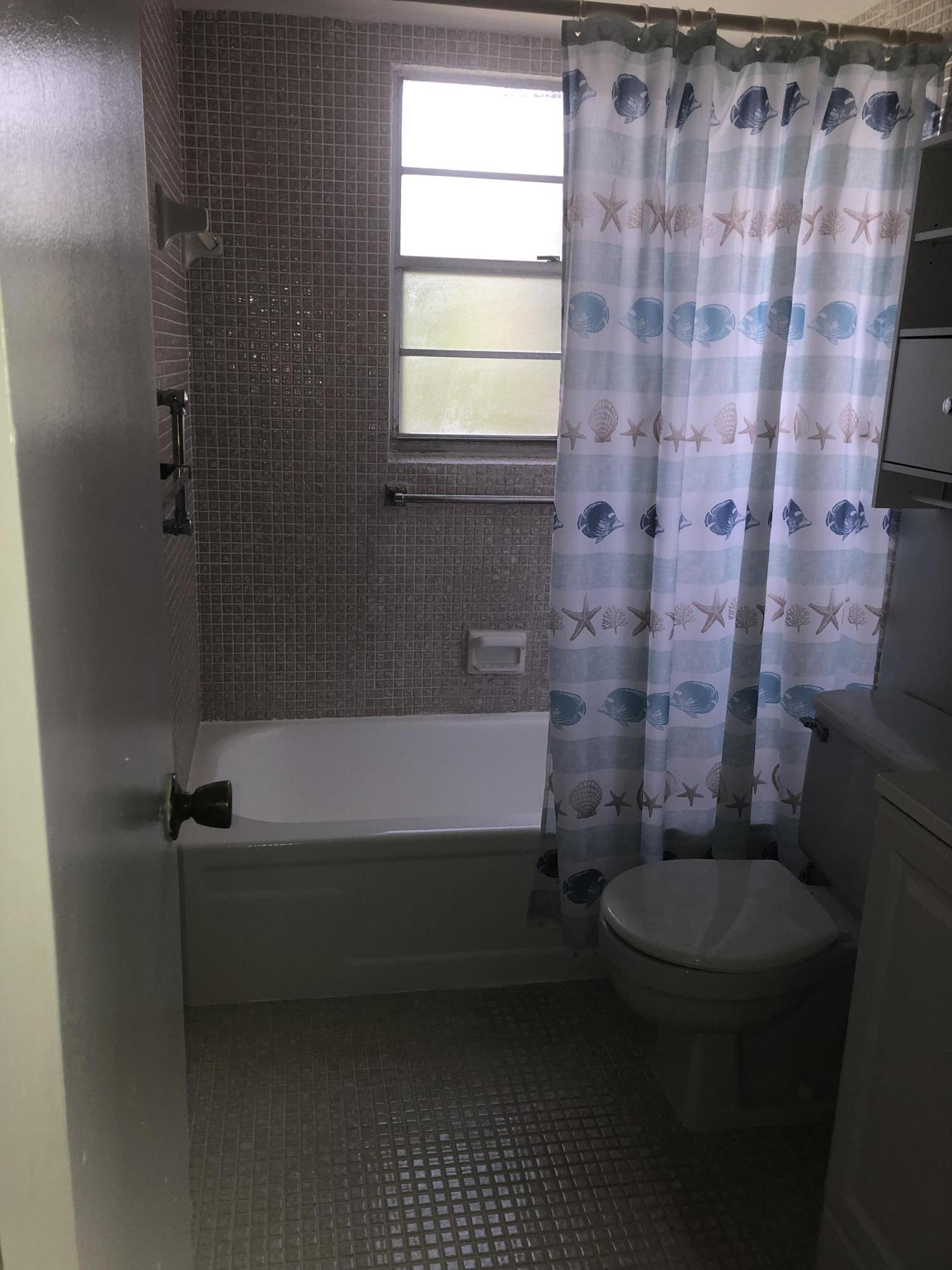144 Brighton D Boca Raton, FL 33434 - Photo 5 of 14 IMG_0583