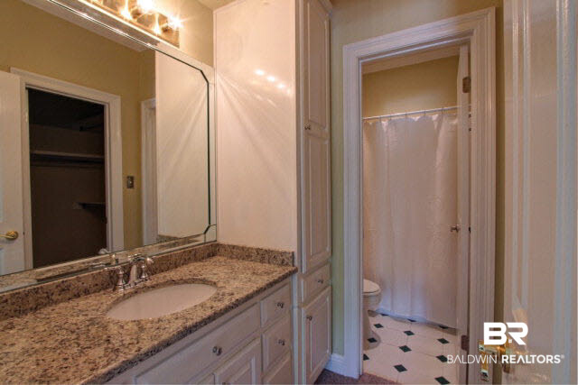 170 Clubhouse Circle Fairhope, AL 36532 - Photo 25 of 38 bathroom 2