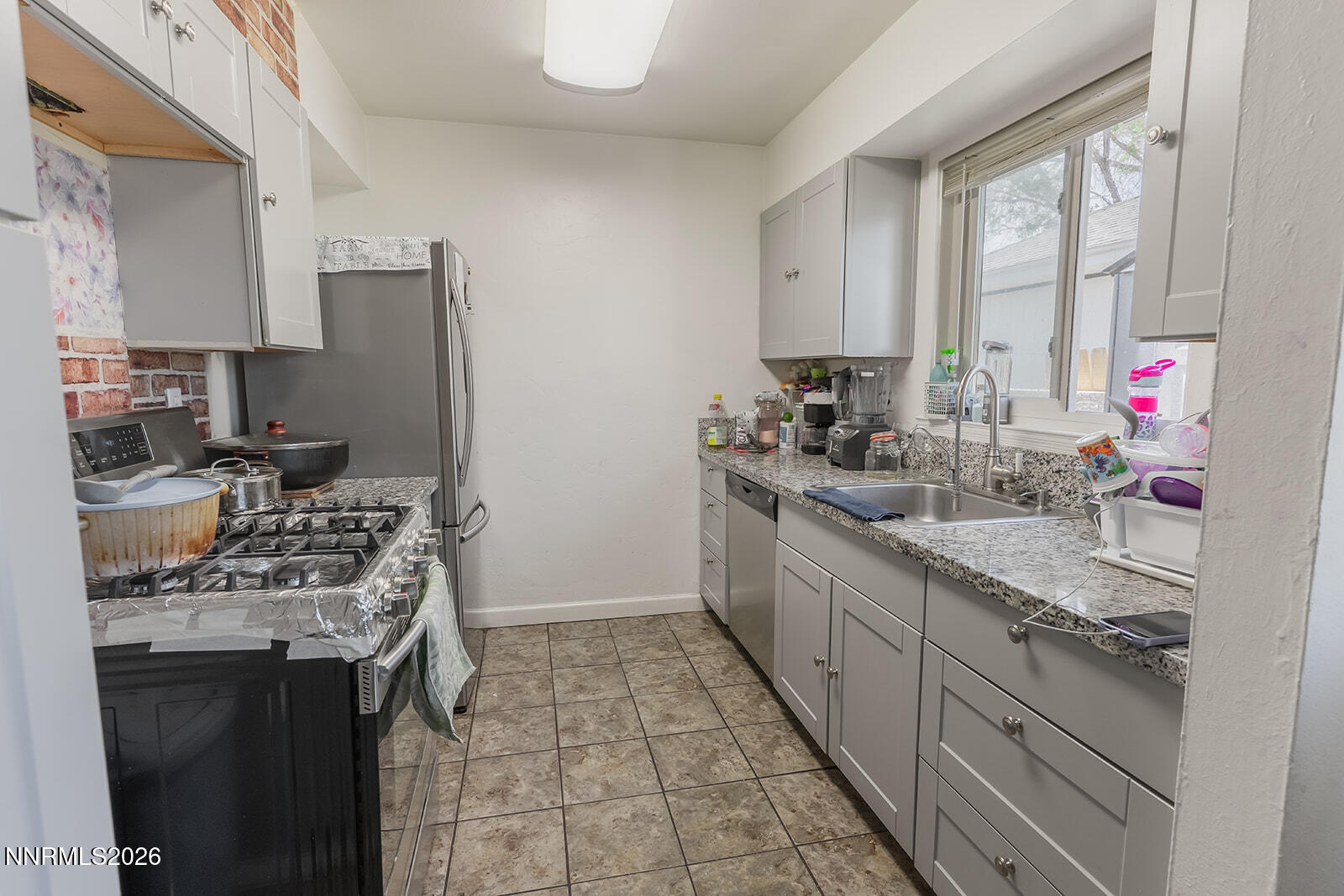 1401 Bresson Avenue Reno, NV 89502 - Photo 14 of 27 _-11