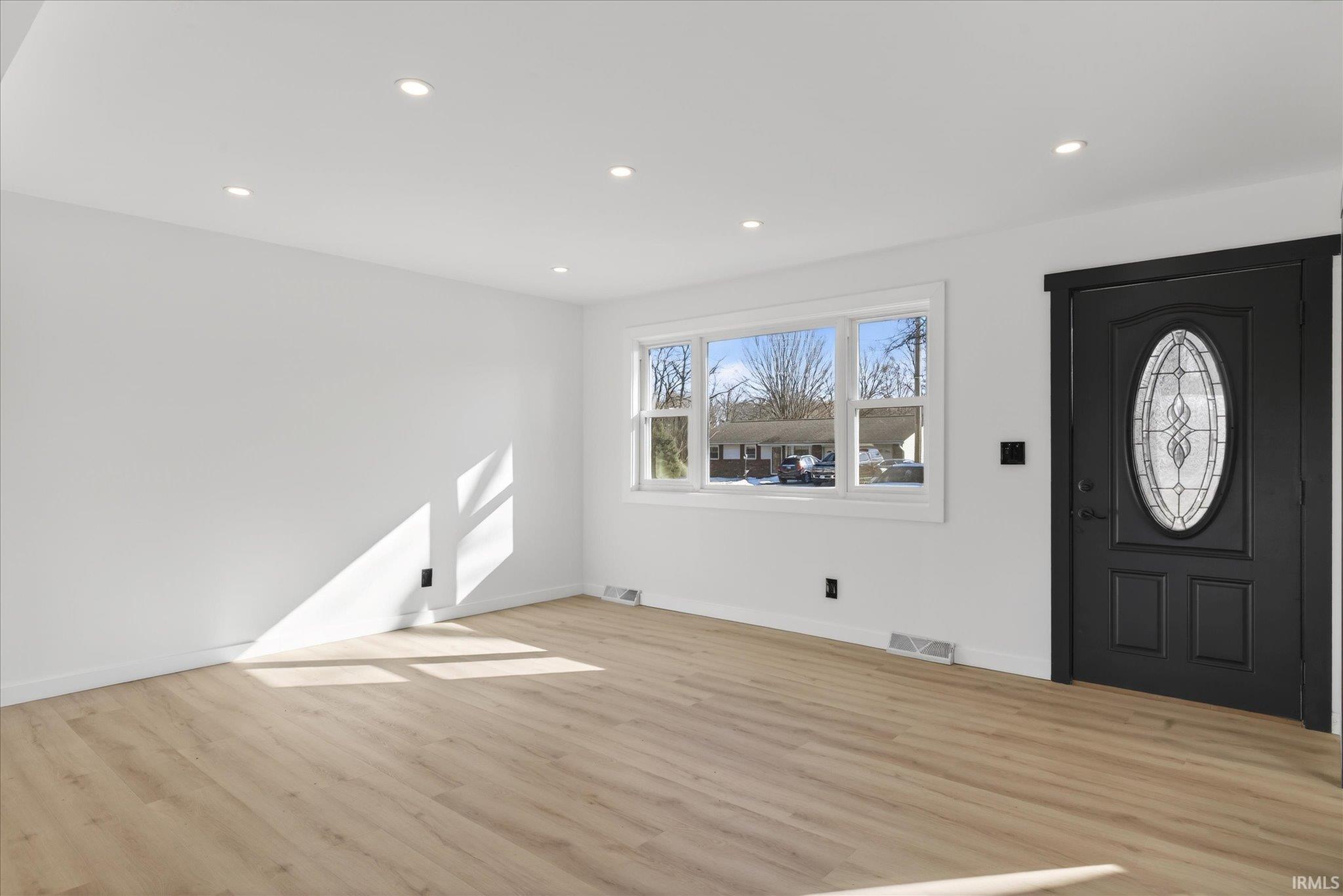 6004 West Merry Way Lane Bloomington, IN 47404 - Photo 5 of 27