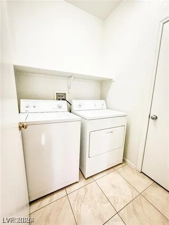 $1,895 | 3322 Lark Bunting Street, Las Vegas, NV 89117