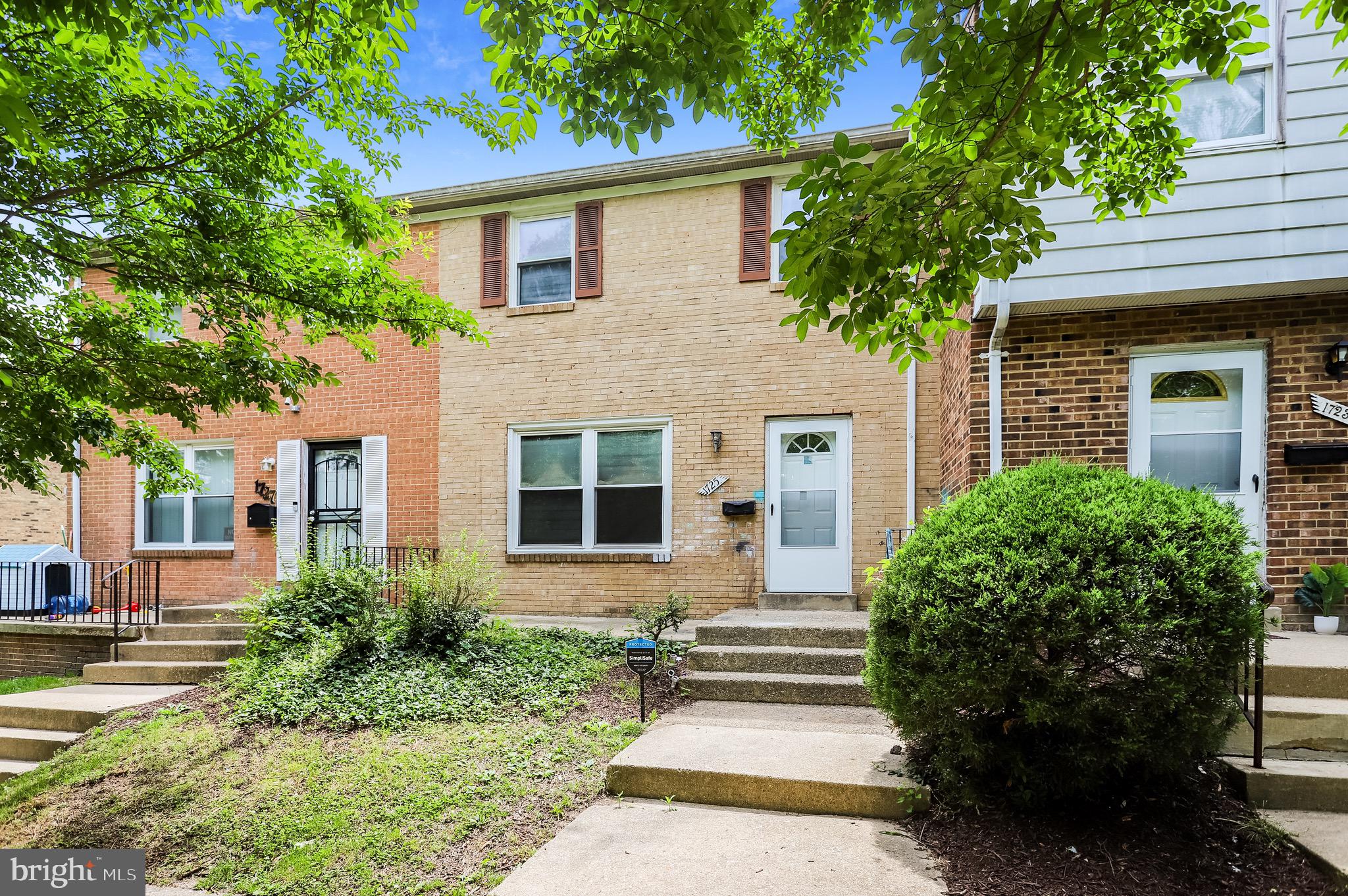 1725 Addison Road South District Heights, MD 20747 - Photo 19 of 21