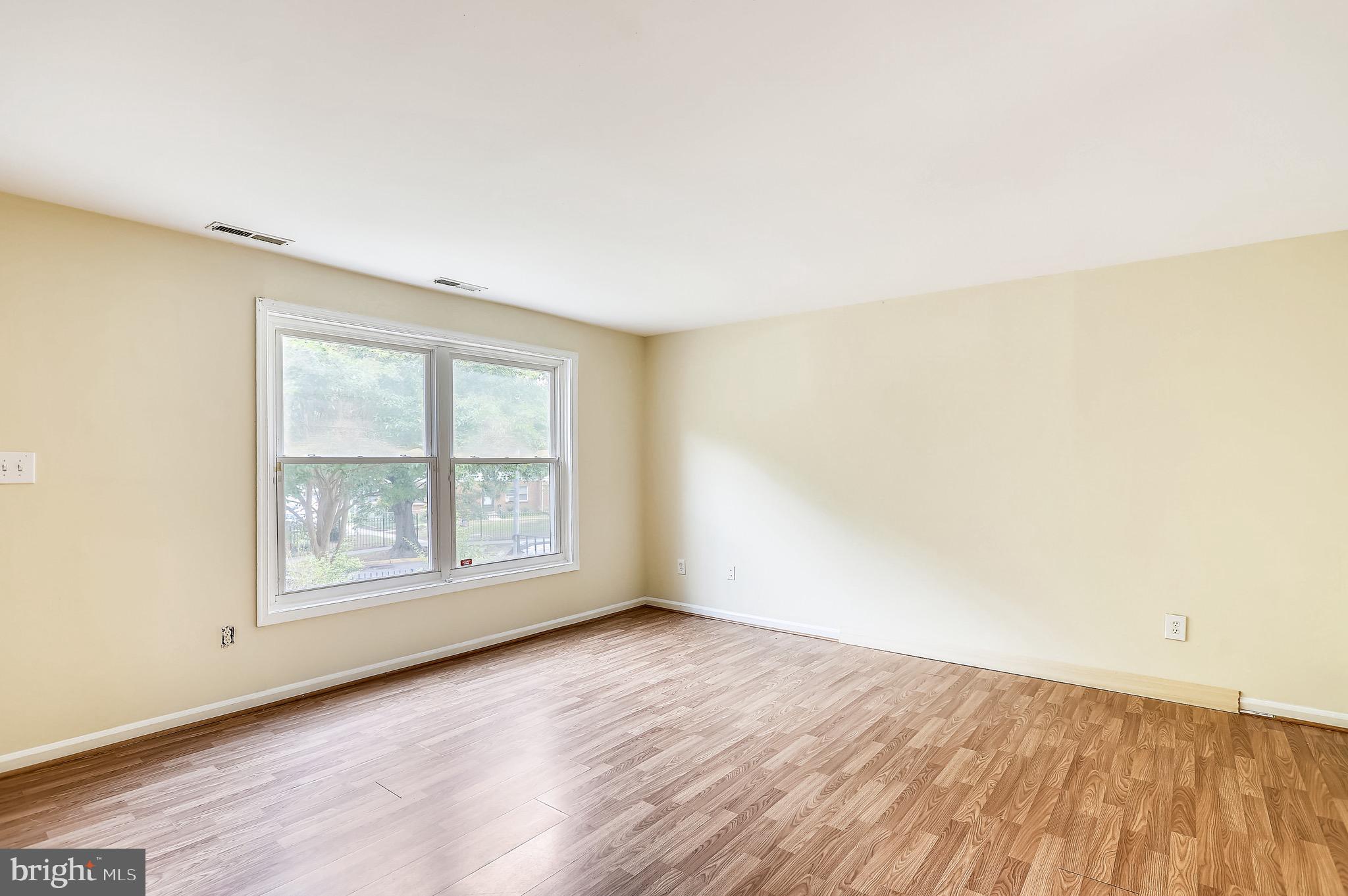 1725 Addison Road South District Heights, MD 20747 - Photo 10 of 21