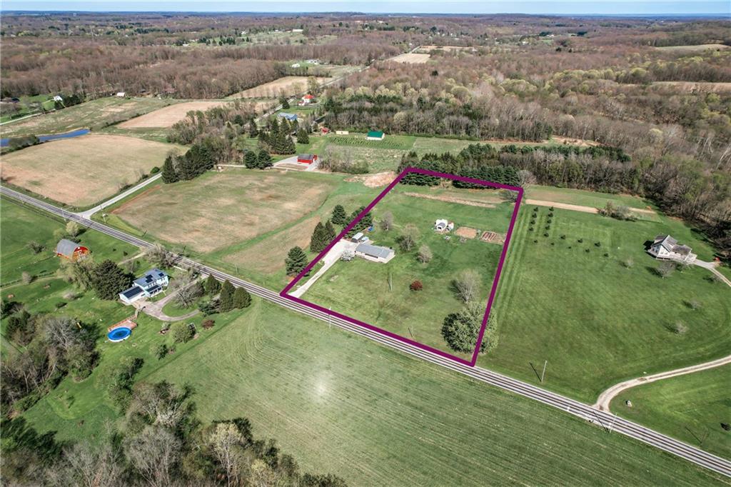 240 Hamburg Road Greenville, PA 16125 - Photo 10 of 46 an aerial view of a football ground