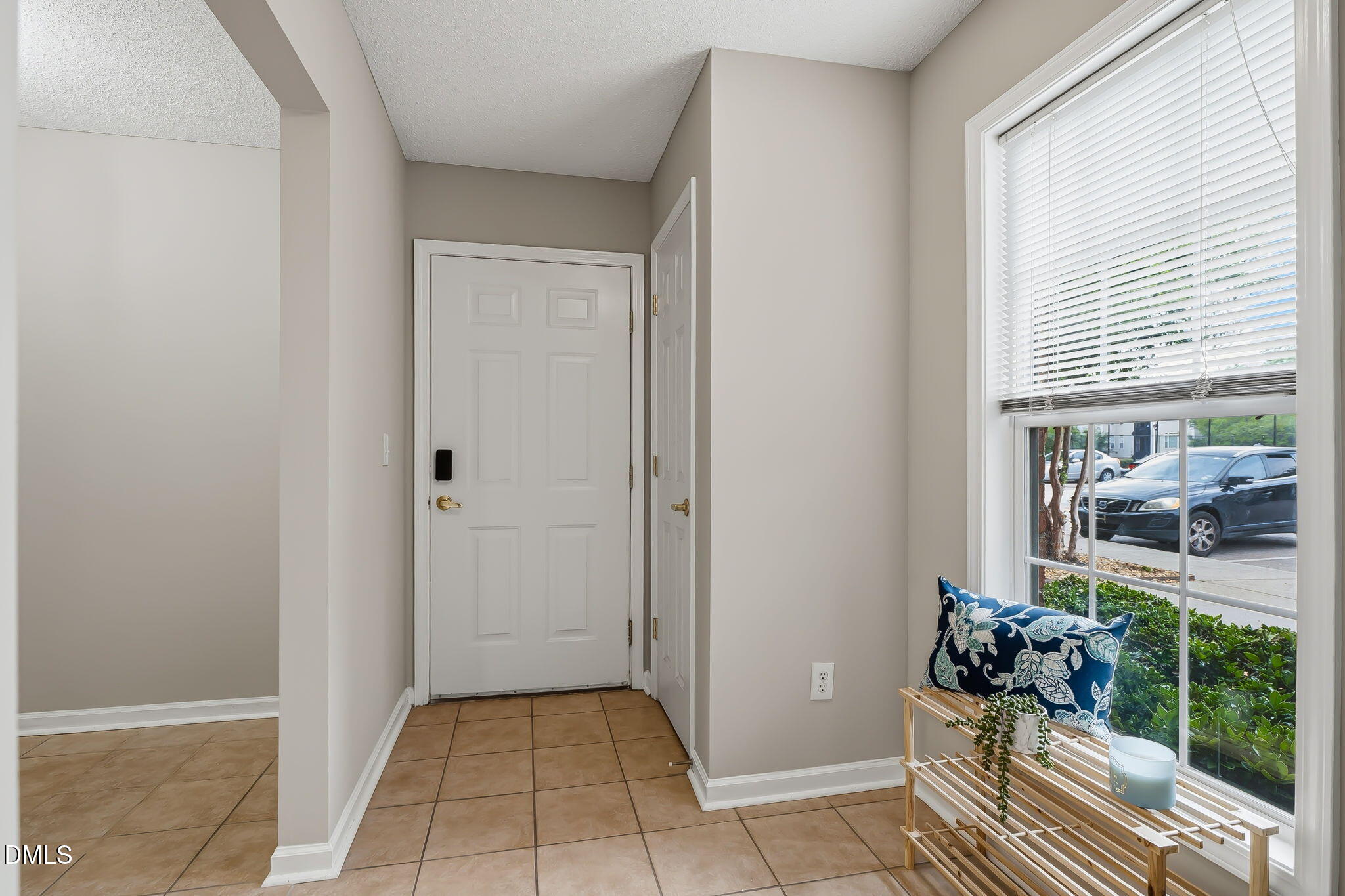 2501 Huntscroft Lane, Unit 100 Raleigh, NC 27617 - Photo 9 of 31