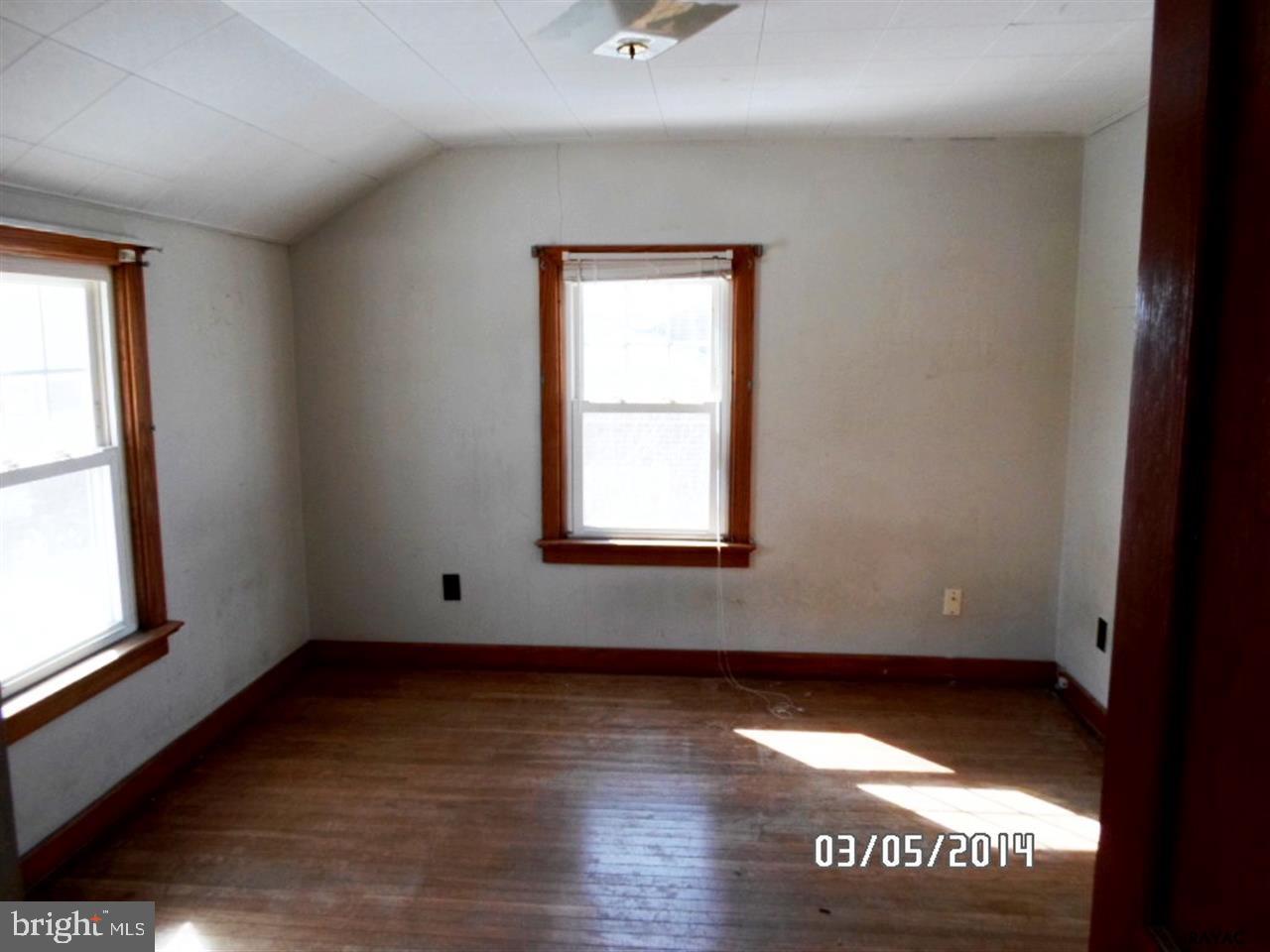210 Maple Avenue, Unit 2 Hanover, PA 17331 - Photo 12 of 18 Gallery Image 12