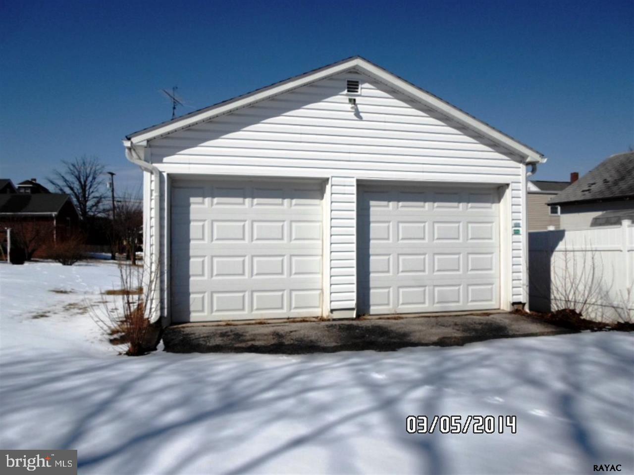 210 Maple Avenue, Unit 2 Hanover, PA 17331 - Photo 7 of 18 Gallery Image 7