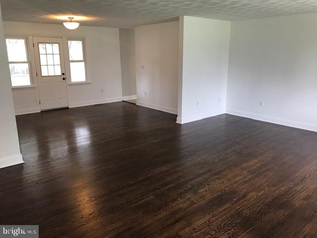 793 Null Road New Cumberland, PA 17070 - Photo 5 of 14 Gallery Image 5