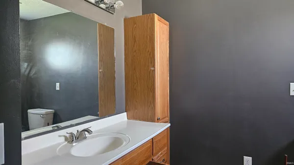 $210,000 | 15 Memory Lane, Bluffton, IN 46714