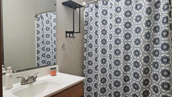 $210,000 | 15 Memory Lane, Bluffton, IN 46714