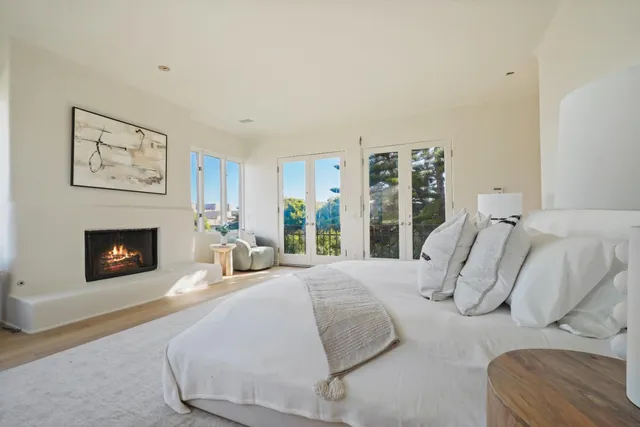 $7,950,000 | 23349 Malibu Colony Road, Malibu, CA 90265