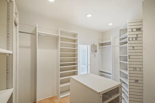 $7,950,000 | 23349 Malibu Colony Road, Malibu, CA 90265