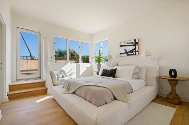 $7,950,000 | 23349 Malibu Colony Road, Malibu, CA 90265