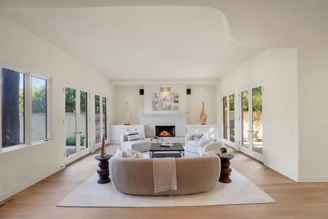 $7,950,000 | 23349 Malibu Colony Road, Malibu, CA 90265