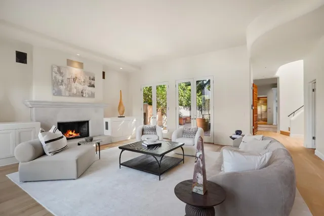 $7,950,000 | 23349 Malibu Colony Road, Malibu, CA 90265
