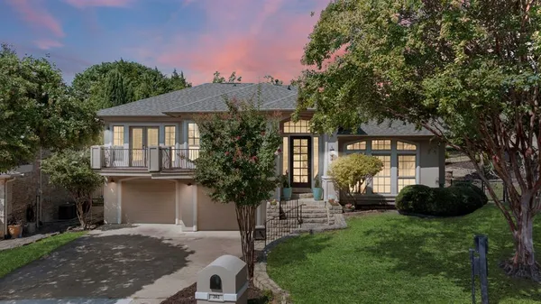 $599,000 | 202 Harbor Landing Drive, Rockwall, TX 75032