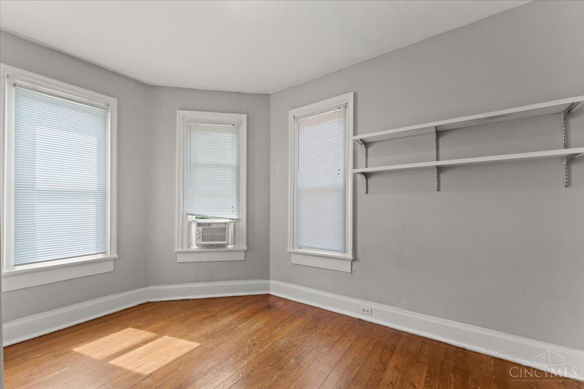 620 Riddle Road Cincinnati, OH 45220 - Photo 32 of 42 Gallery Image 32