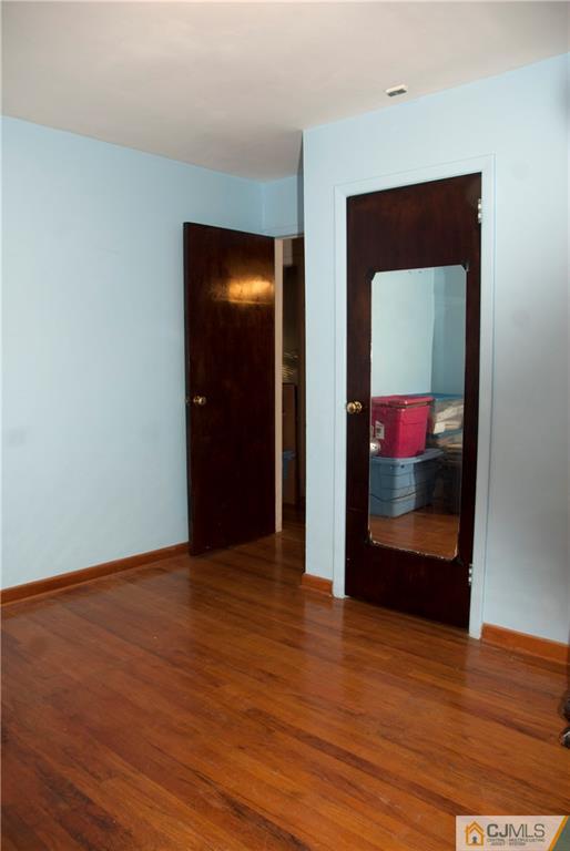 135 Jeffery Road Colonia, NJ 07067 - Photo 12 of 20 Gallery Image 12