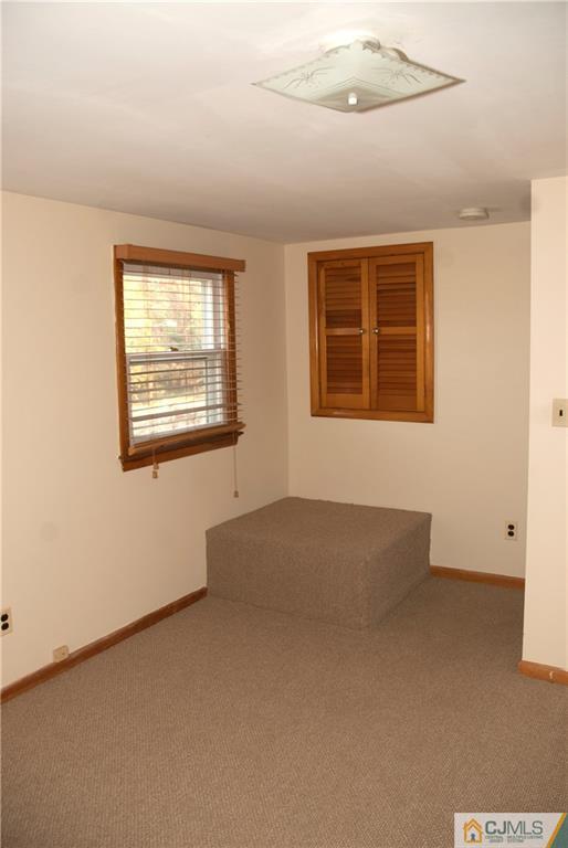 135 Jeffery Road Colonia, NJ 07067 - Photo 14 of 20 Gallery Image 14