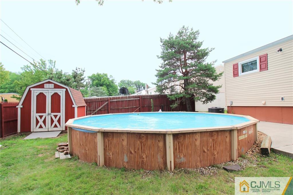135 Jeffery Road Colonia, NJ 07067 - Photo 18 of 20 Gallery Image 18