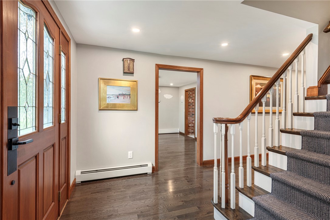 69 Apple Tree Lane Warwick, RI 02888 - Photo 16 of 50