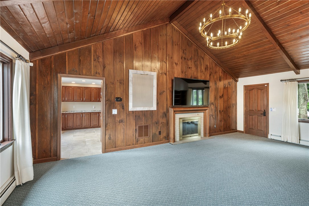 69 Apple Tree Lane Warwick, RI 02888 - Photo 27 of 50