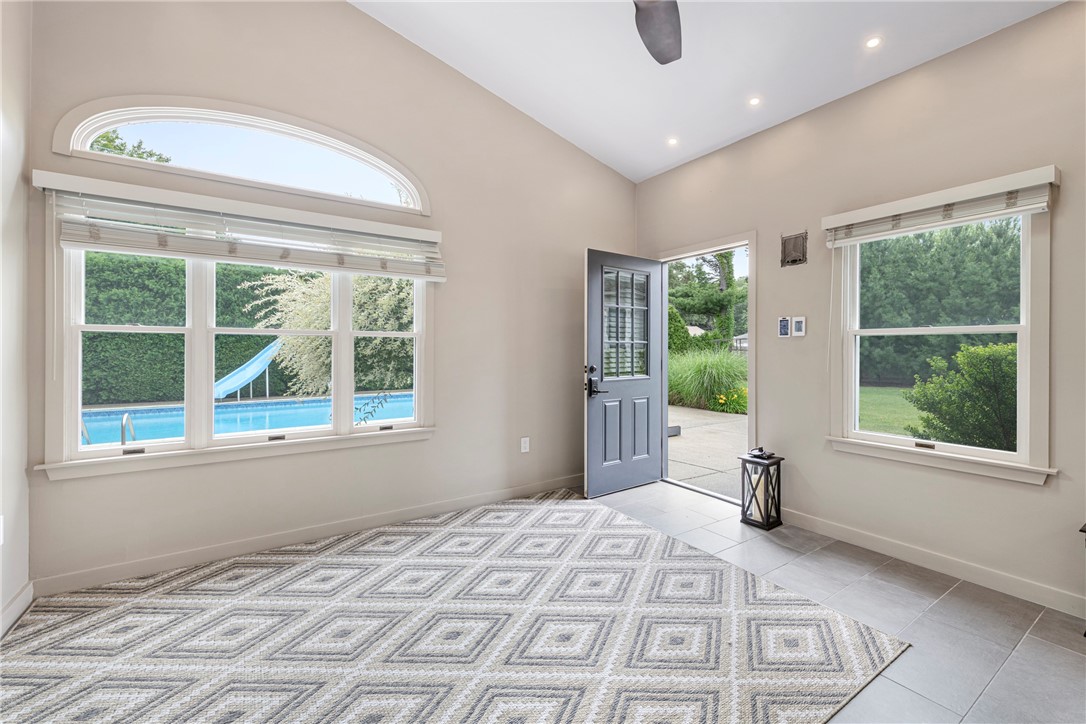 69 Apple Tree Lane Warwick, RI 02888 - Photo 39 of 50