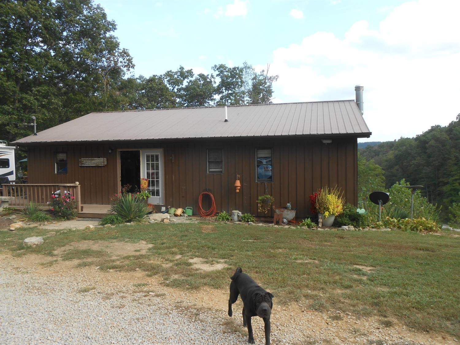 7250 Old Beaver Road Frenchburg, KY 40322 - Photo 1 of 71 Photo 1