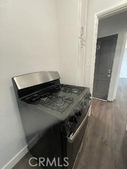 3900 5th Street, Unit 23 Riverside, CA 92501 - Photo 18 of 26 a close view of a stove top oven