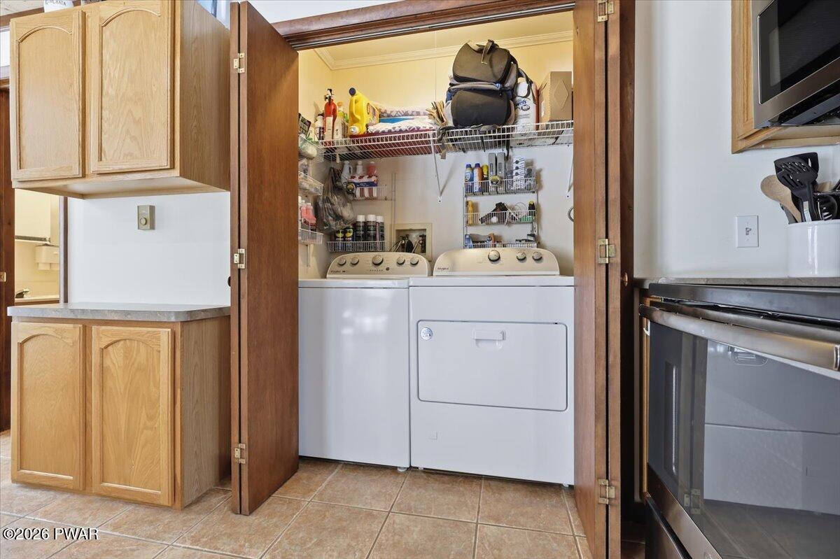 215 Tanager Road Lackawaxen, PA 18435 - Photo 17 of 48 52-001_6M24110