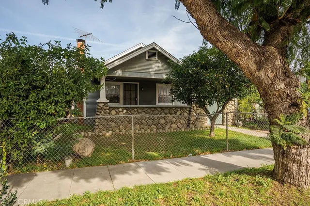 $500,000 | 781 West Center Street, Pomona, CA 91768