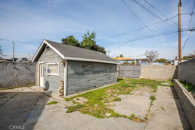 $500,000 | 781 West Center Street, Pomona, CA 91768
