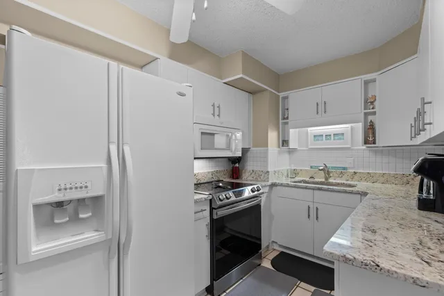 $270,000 | 400 20th Avenue North, Unit 101, Myrtle Beach, SC 29577