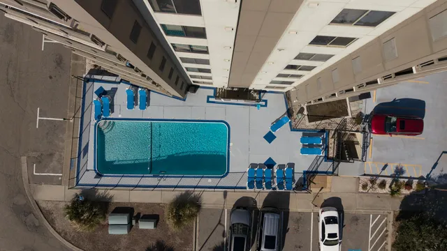 $270,000 | 400 20th Avenue North, Unit 101, Myrtle Beach, SC 29577