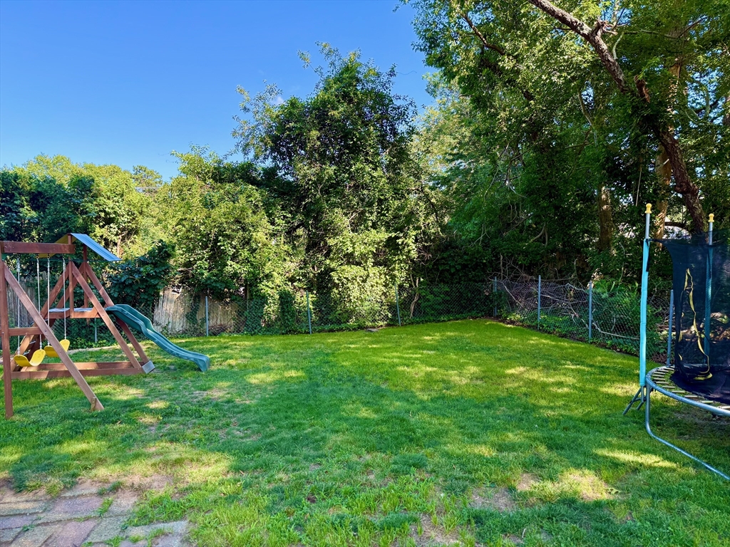72 Handy Road Bourne, MA 02559 - Photo 3 of 29
