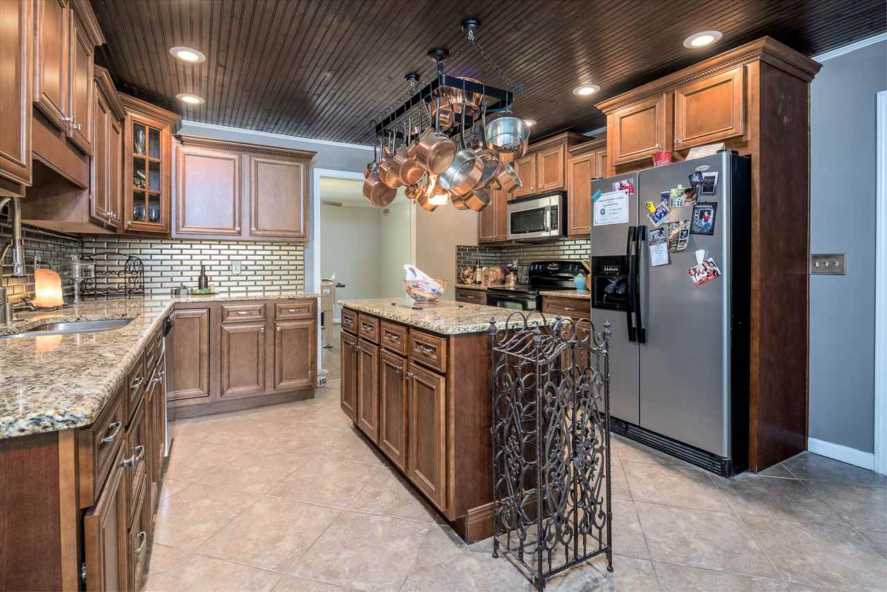 625 Walnut Bend Road Arlington, TN 38002 - Photo 5 of 18 Kitchen
