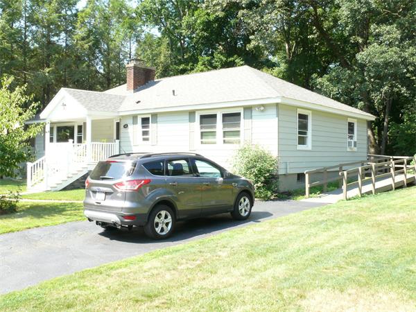 45 Kinnicutt Road Worcester, MA 01602 - Photo 3 of 23 Gallery Image 3