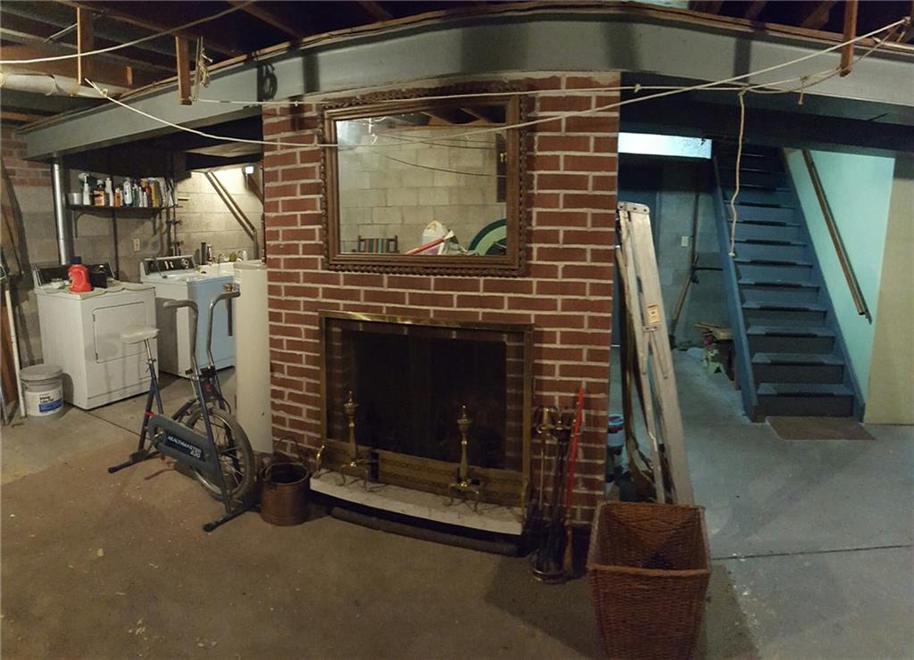 2918 Marshall Road Observatory Hill, PA 15214 - Photo 18 of 23 Gallery Image 18